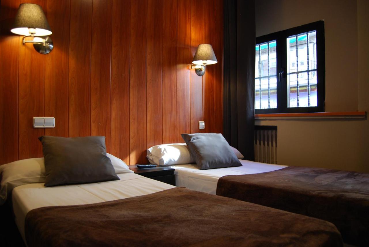 Hostal Don Pedro Μαδρίτη Εξωτερικό φωτογραφία